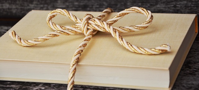offrir une biographie à un proche : une super idée cadeau !
